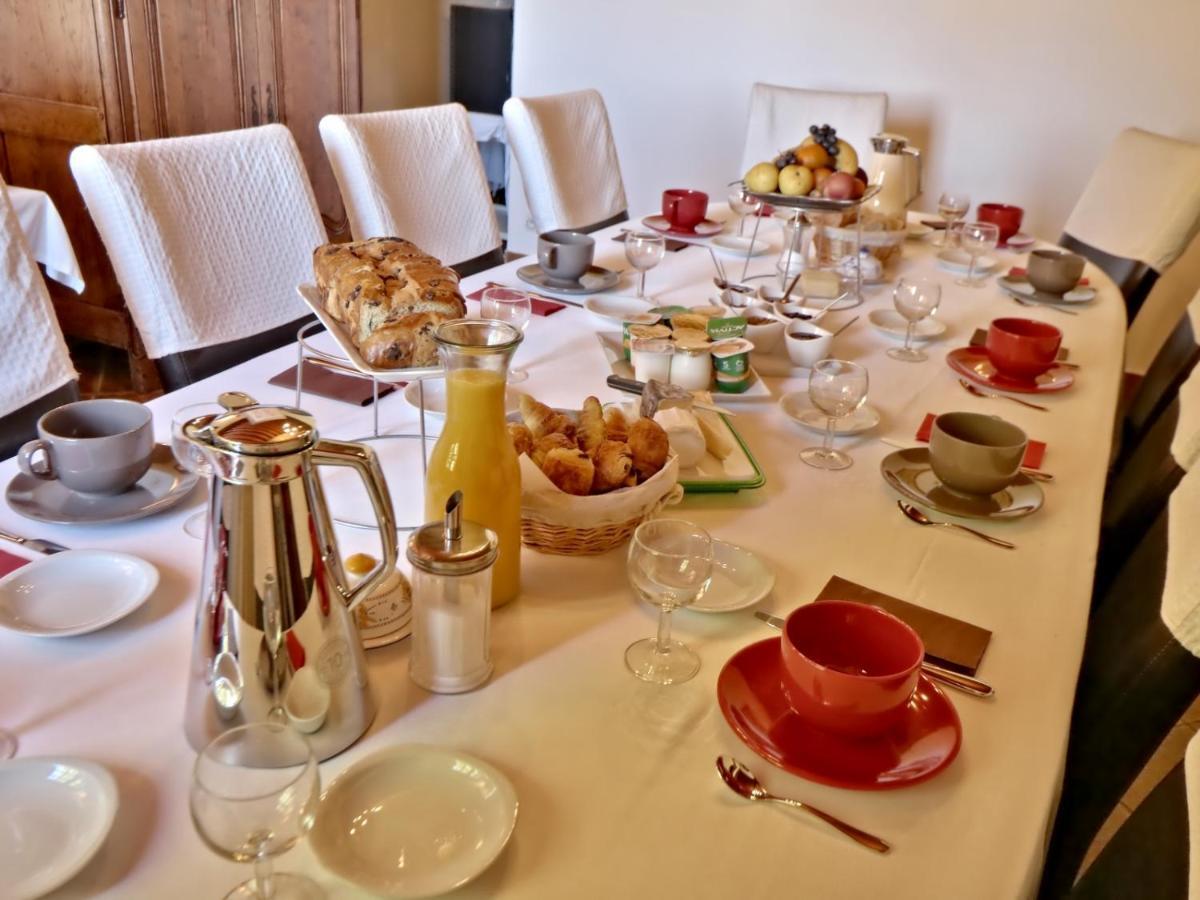 Le Pas De L'ane D'hotes Bed & Breakfast